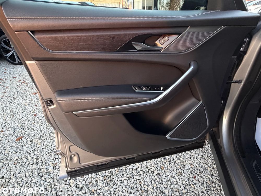 Jaguar F-Pace P400e AWD R-Dynamic S - 26