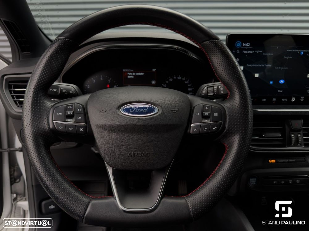 Ford Focus SW 1.0 EcoBoost MHEV ST-Line - 23