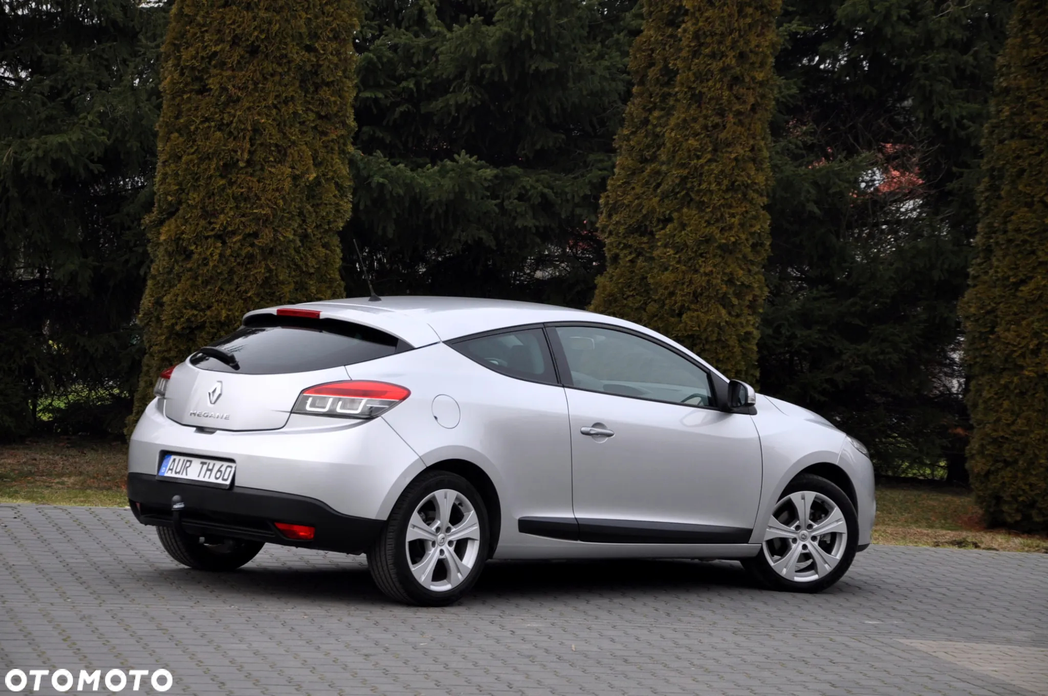 Renault Megane TCe 180 Coupe Dynamique - 5