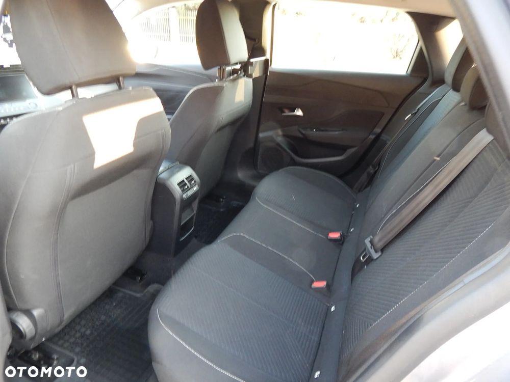 Peugeot 308 1.5 BlueHDi Allure Pack S&S - 10