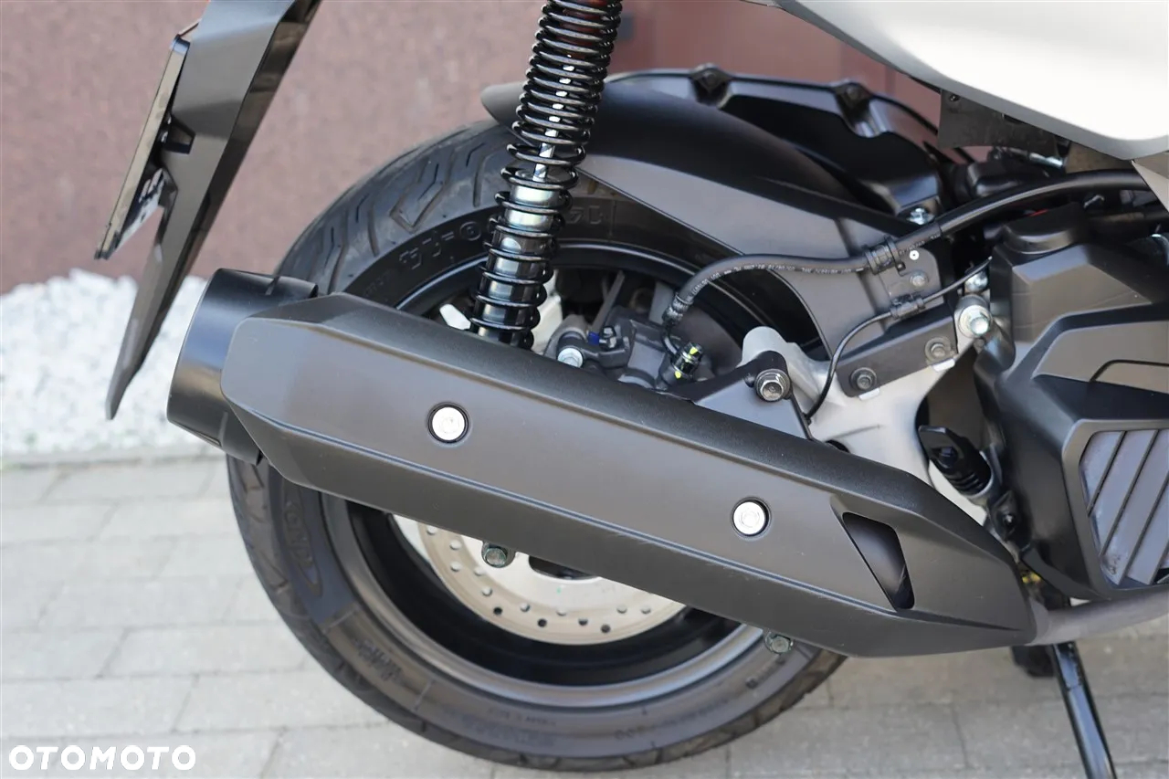 Honda NSS - 9
