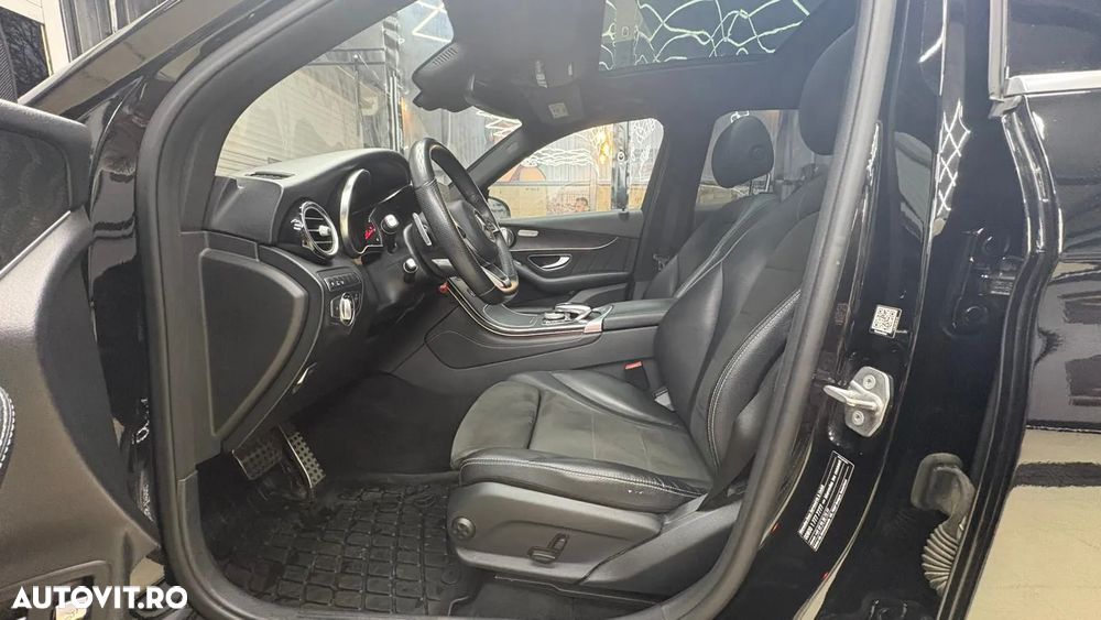 Mercedes-Benz GLC 250 d 4Matic 9G-TRONIC AMG Line - 23