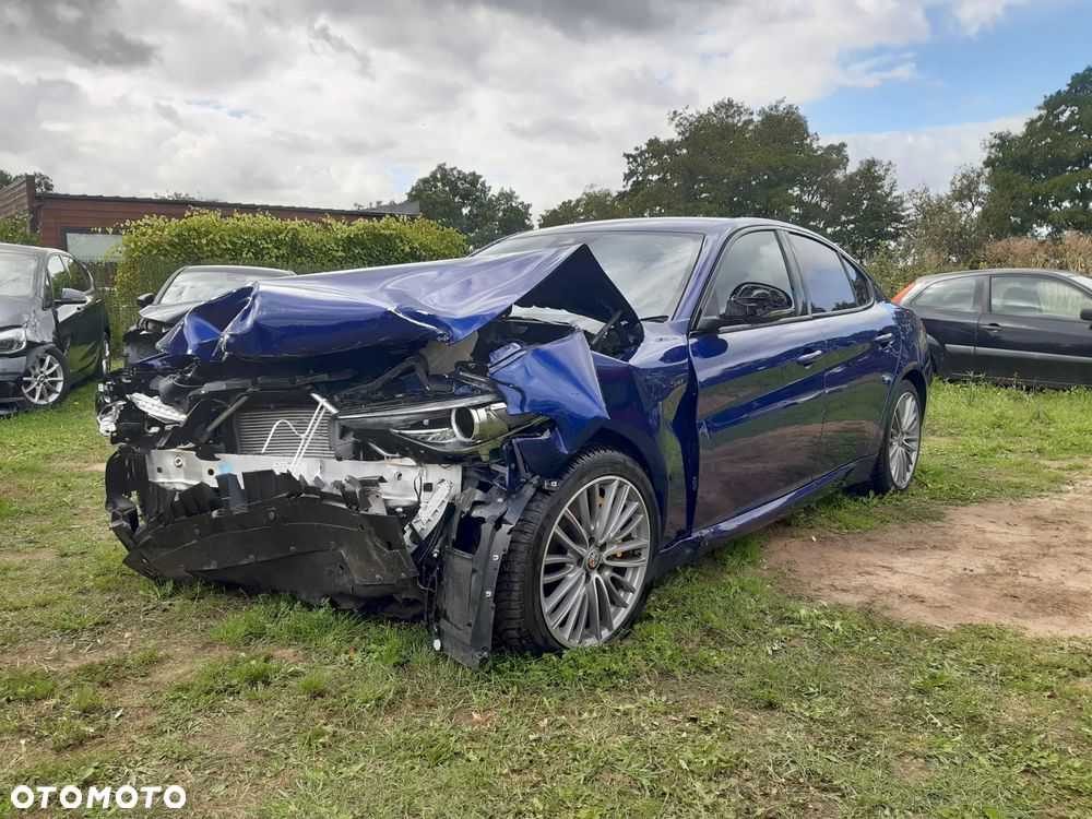Alfa Romeo Giulia 2.0 Turbo 16V AT8 Sprint - 2