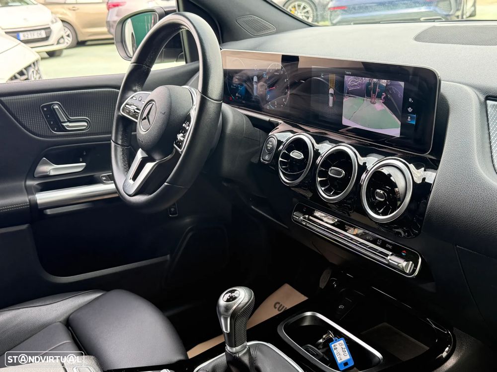 Mercedes-Benz B 200 Progressive - 30