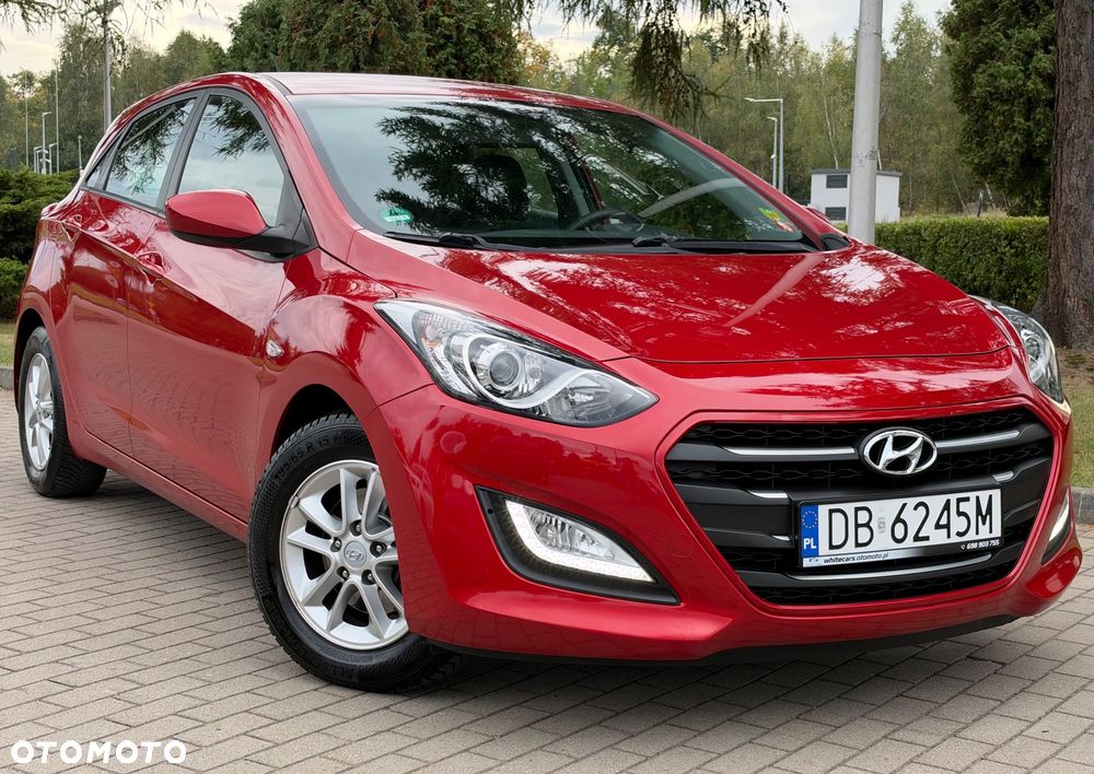 Hyundai i30 blue 1.4 Passion - 18