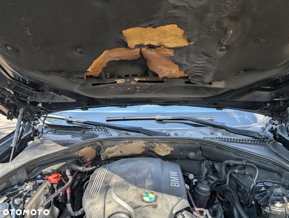 BMW Seria 5 520d xDrive - 33