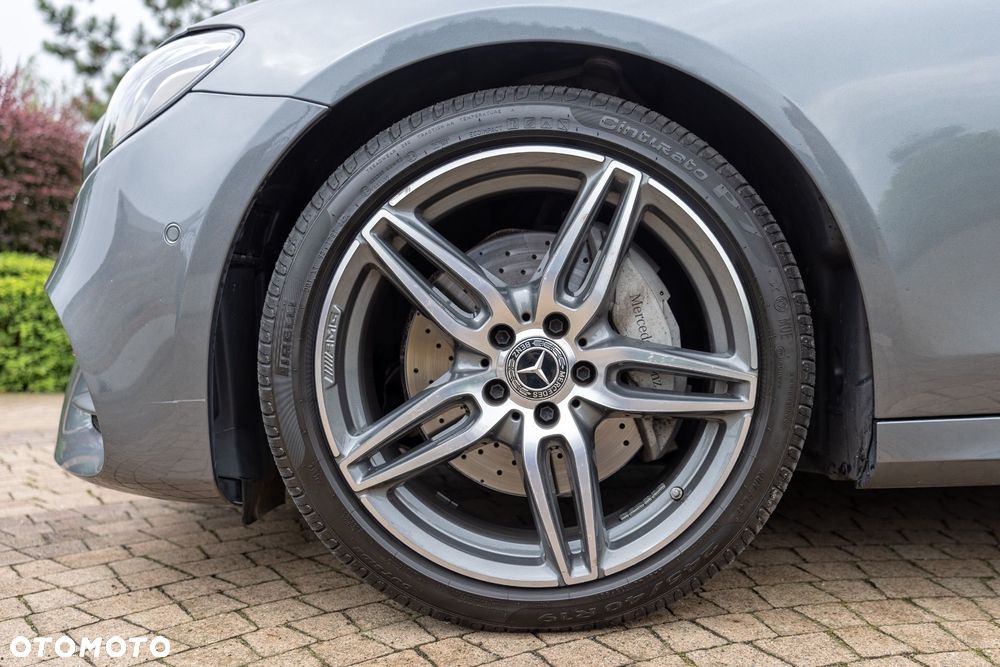 Mercedes-Benz Klasa E 220 d 4-Matic Business Edition 9G-TRONIC - 7