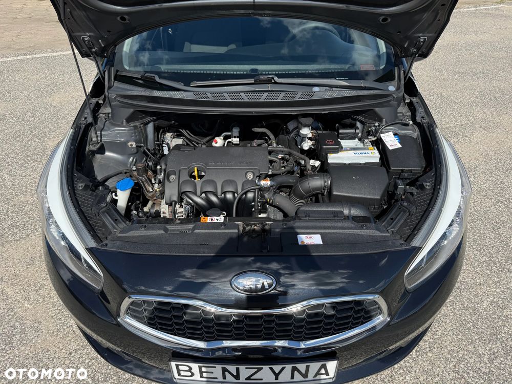 Kia Ceed 1.4 CVVT Dream Team Edition - 6