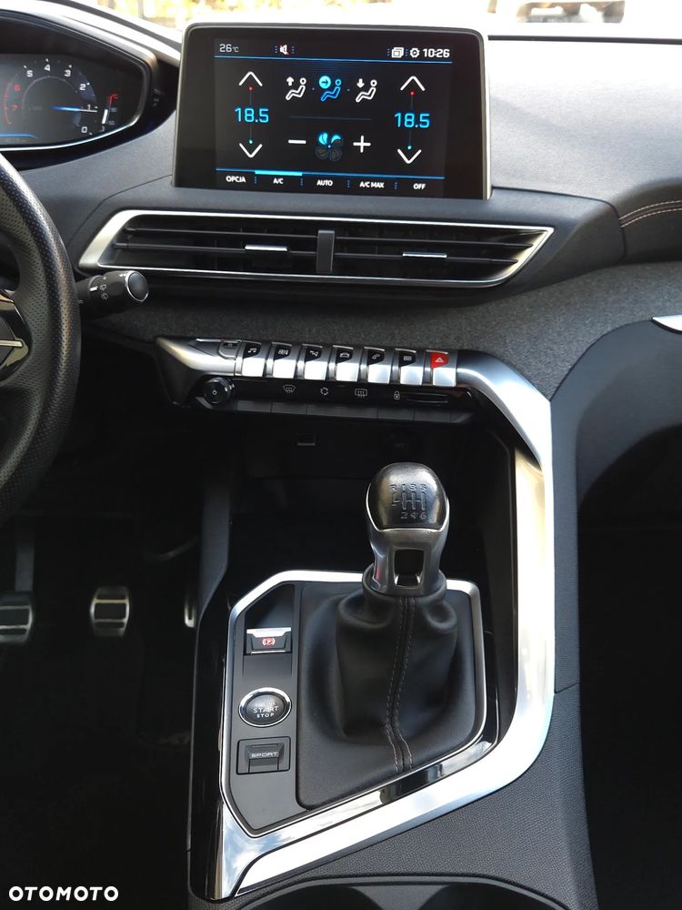 Peugeot 3008 1.2 PureTech GT S&S - 32