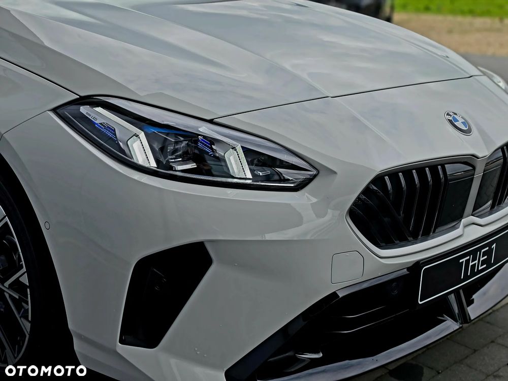 BMW Seria 1 120 mHEV - 16