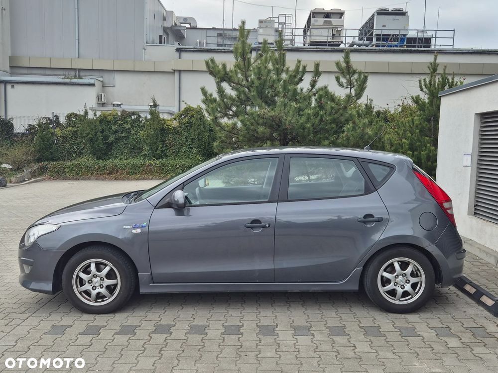 Hyundai i30 1.6 CRDi Base - 19