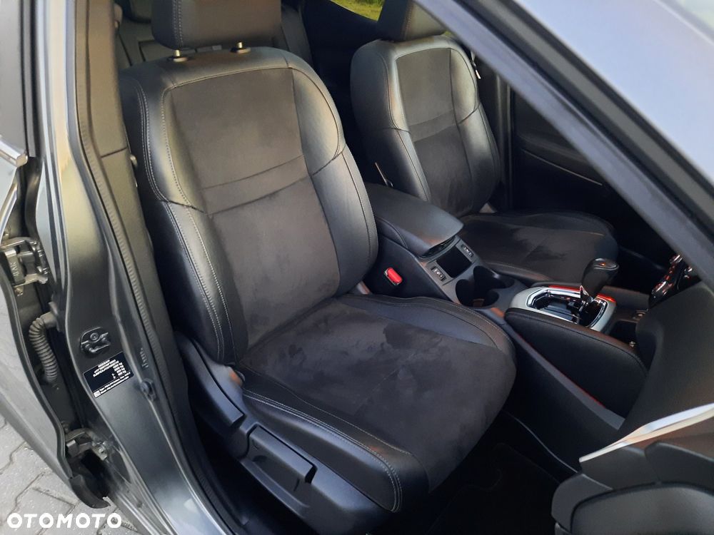 Nissan Qashqai 1.2 DIG-T Xtronic TEKNA - 23
