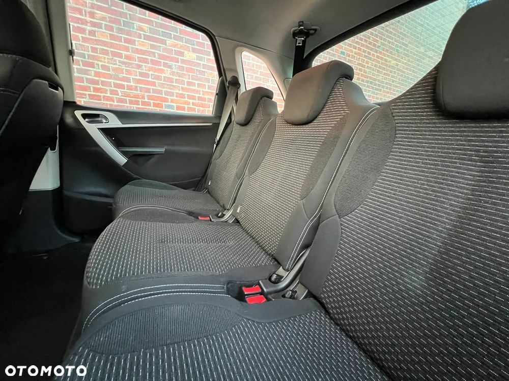 Citroën C4 Picasso - 17