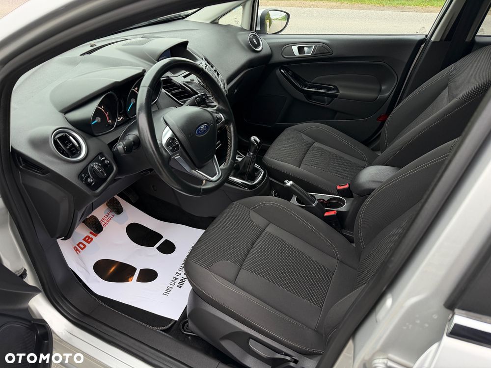 Ford Fiesta 1.0 EcoBoost S&S TITANIUM - 20