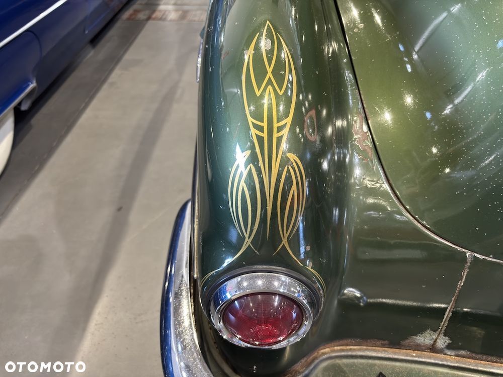 Pontiac Chieftain - 22