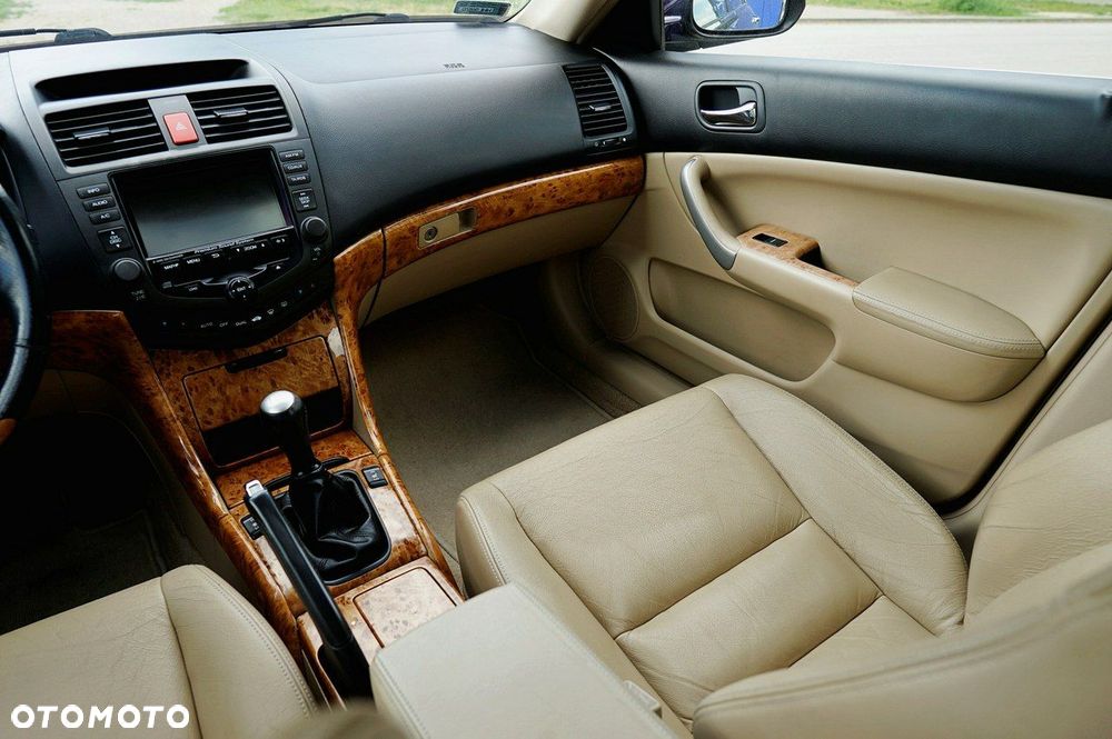 Honda Accord - 15