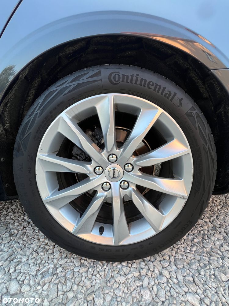 Volvo V90 D3 Geartronic Momentum Pro - 33