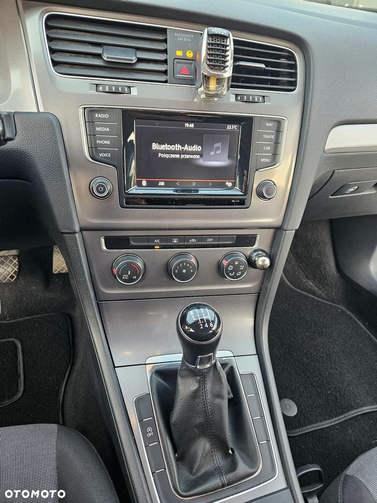 Volkswagen Golf 1.6 TDI BlueMotion Technology Lounge - 6
