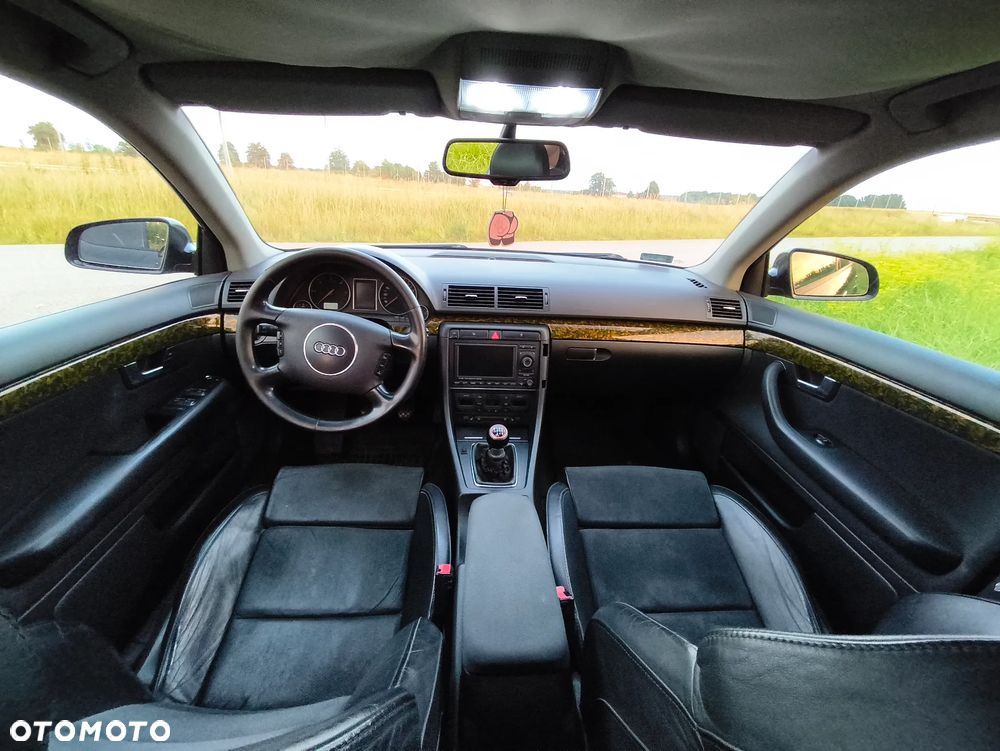 Audi A4 Avant 1.9 TDI Quattro - 8