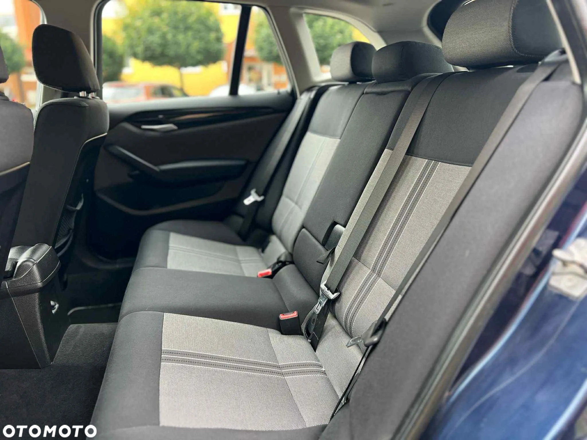 BMW X1 sDrive20d - 17