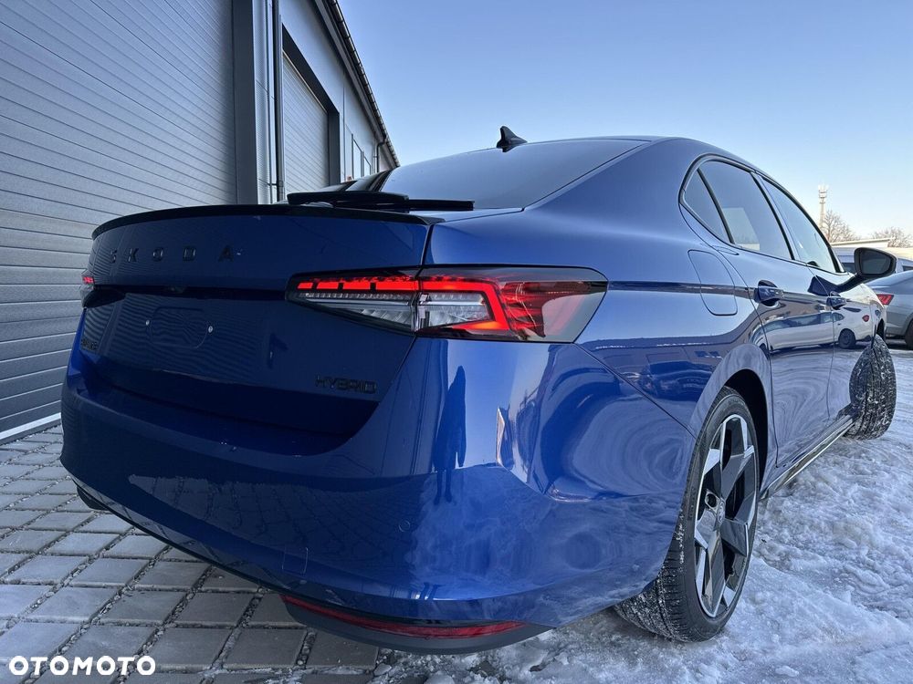 Skoda Superb 1.5 TSI mHEV Sportline DSG - 11