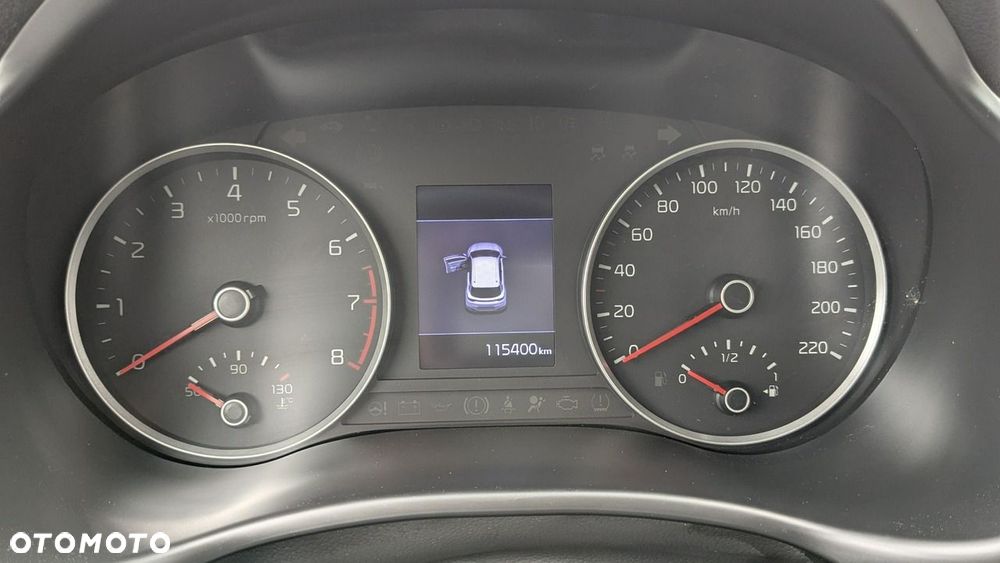 Kia Stonic - 21