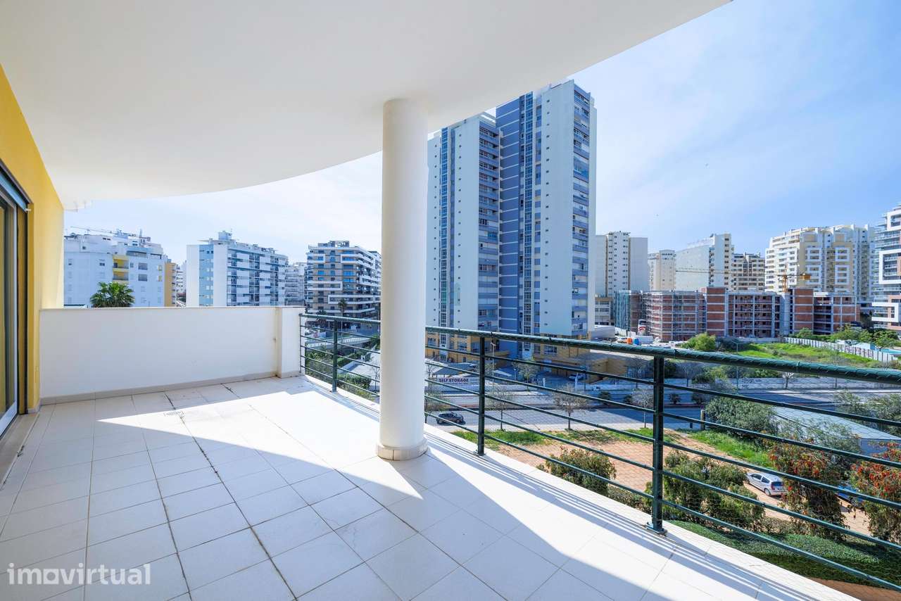 Penthouse T3 na Praia da Rocha – localização privilegiada - Grande imagem: 5/29