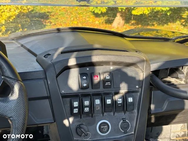 Can-Am Inny - 7