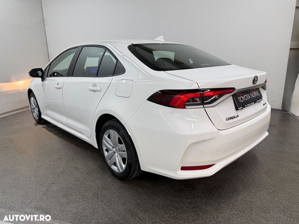 Toyota Corolla 1.8 HSD Eco - 14