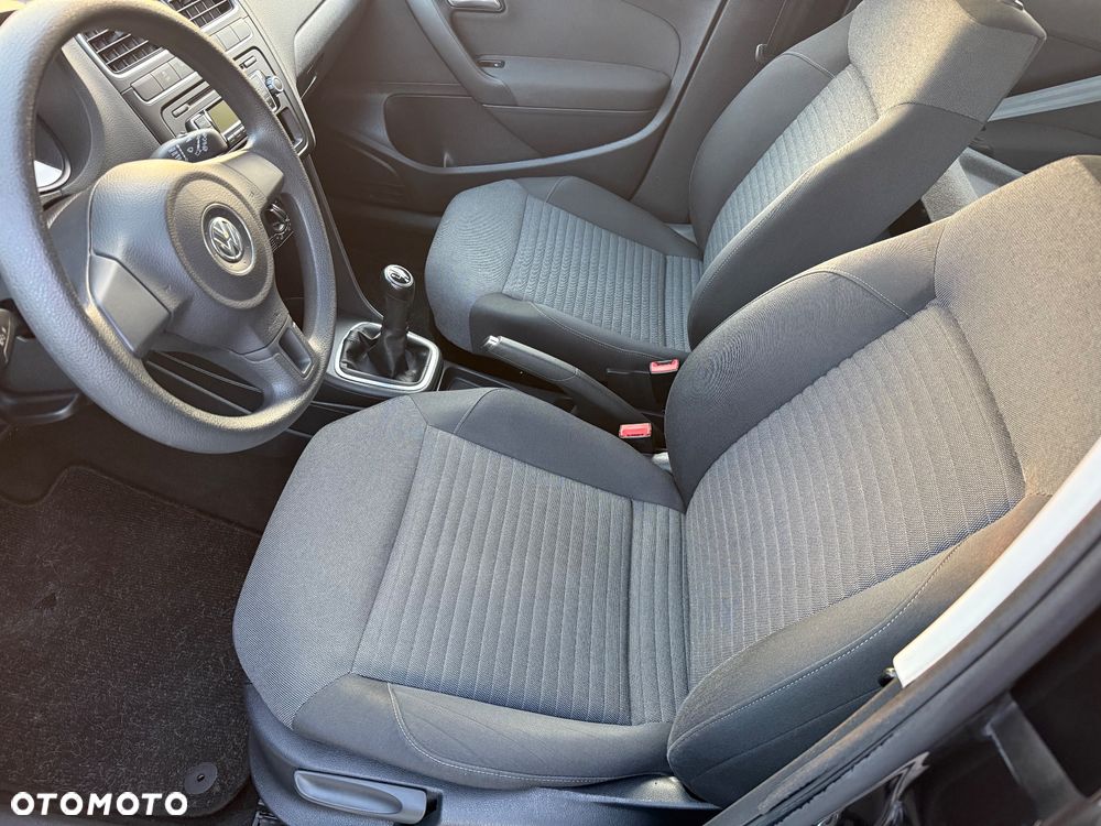 Volkswagen Polo - 22