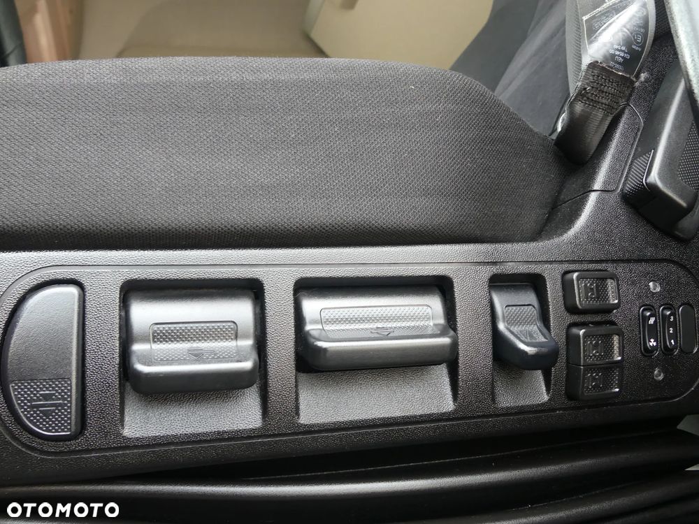 Iveco S WAY 460 / EURO 6 / NISKI PRZEBIEG / STANDARD / - 30