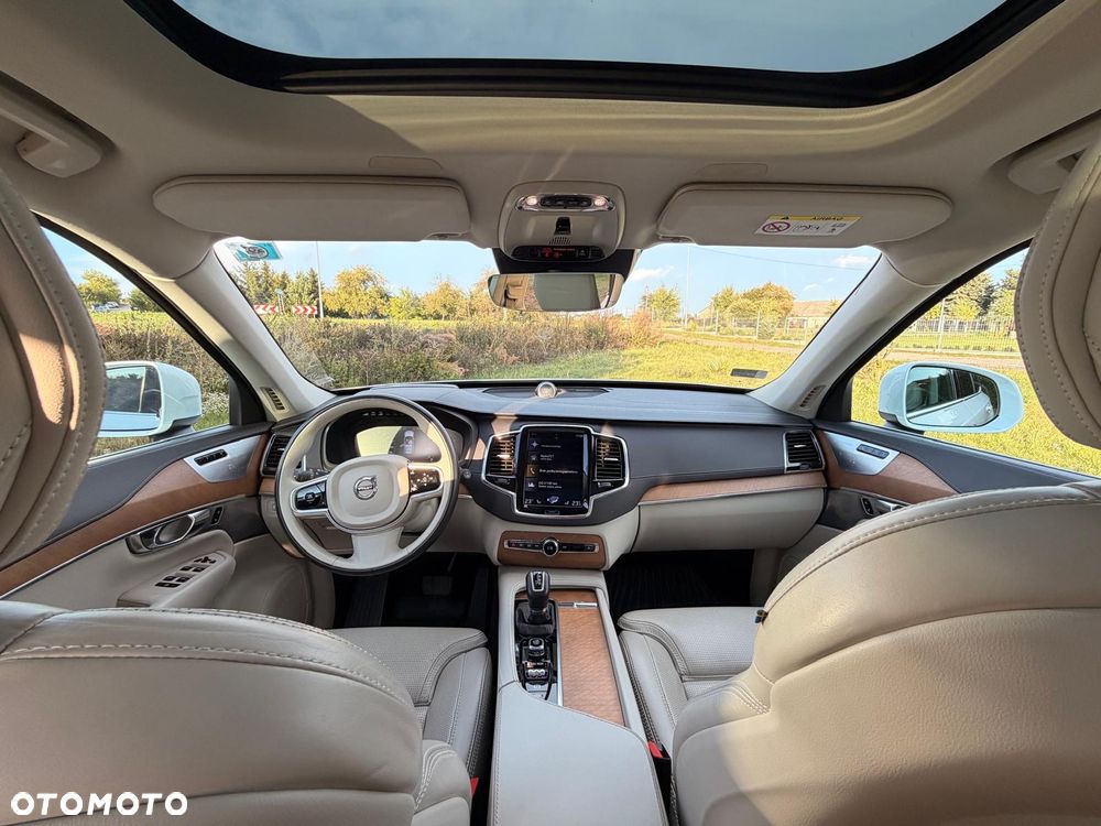Volvo XC 90 D5 SCR AWD Inscription 7os - 7
