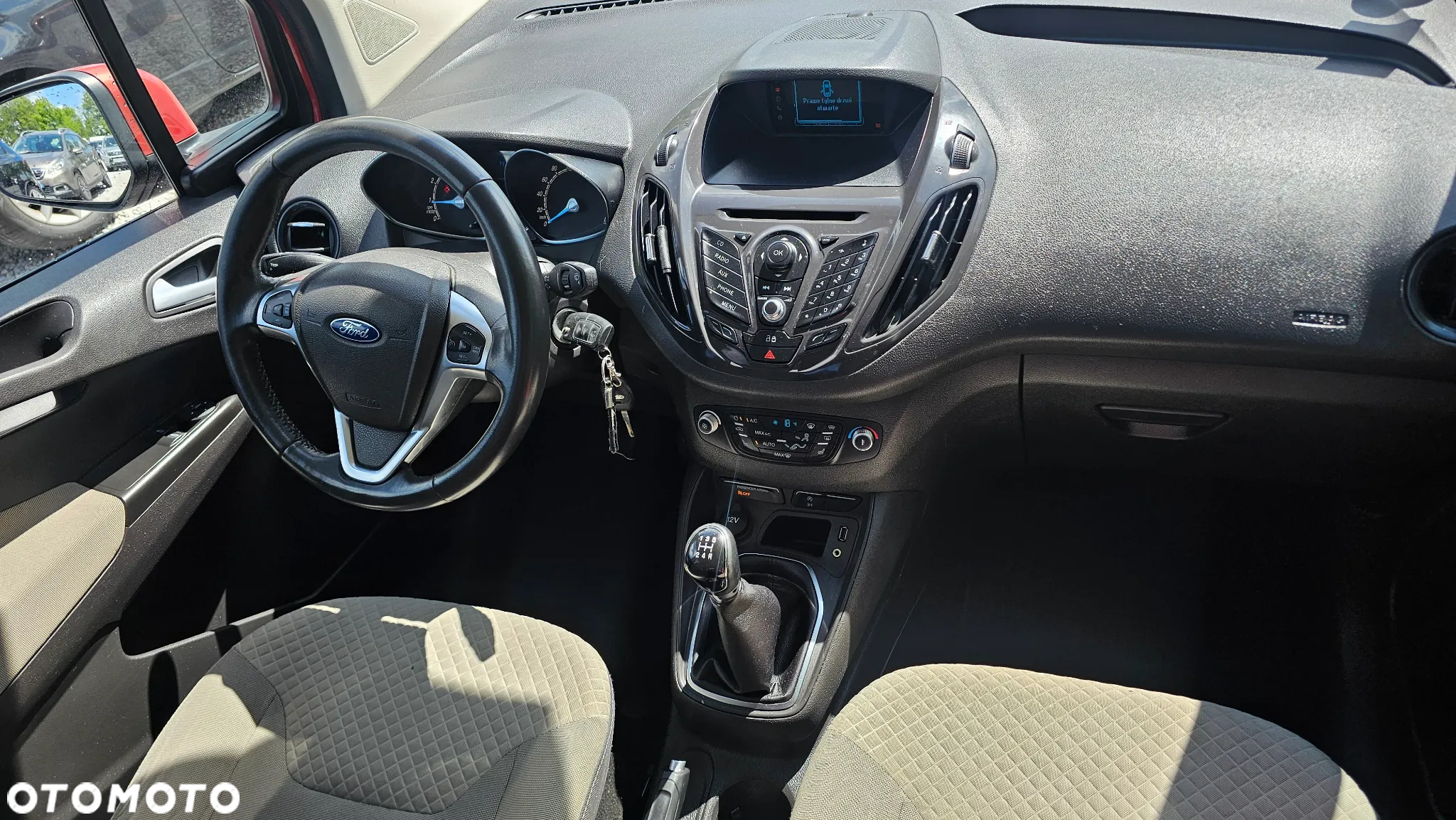 Ford Tourneo Connect 1.0 EcoBoost Start-Stop Titanium - 13