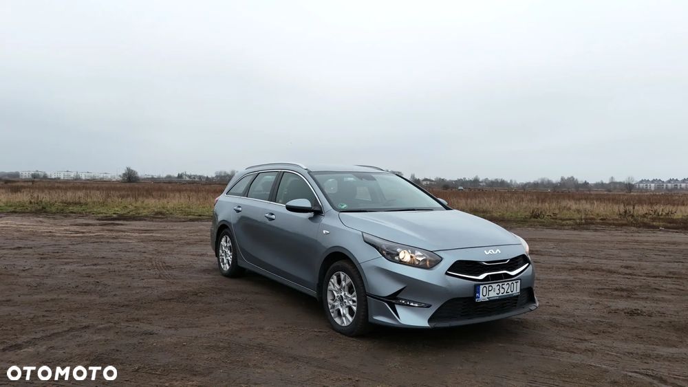 Kia Ceed - 1