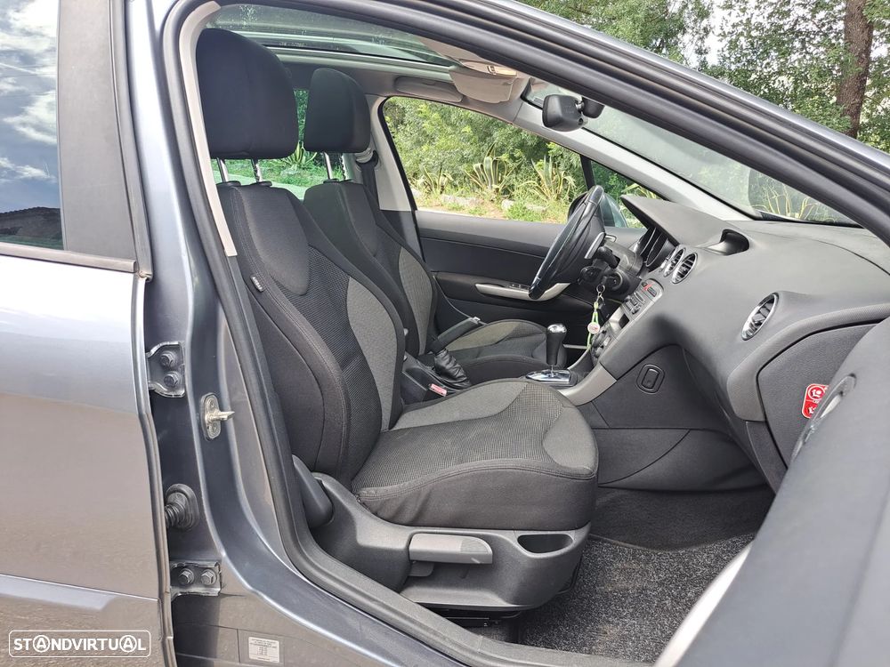 Peugeot 308 SW 1.6 HDi Executive CMP6 - 15