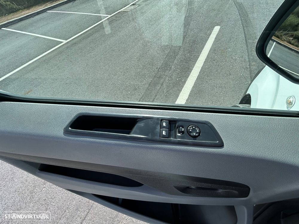 Peugeot Expert 1.6 BlueHdi 116 cv L2 - 3 Lug - 26