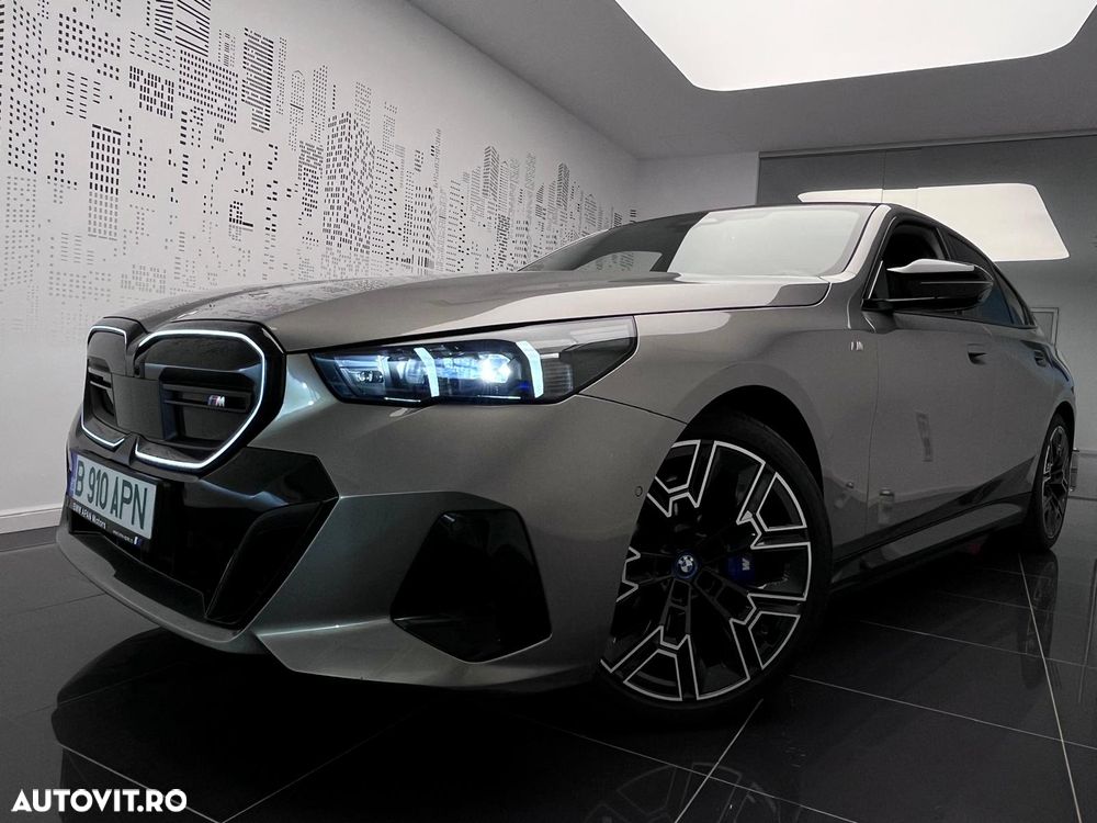 BMW i5 - 3