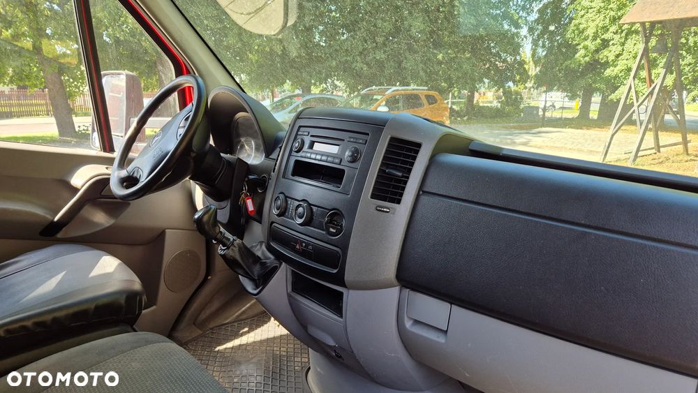 Mercedes-Benz SPRINTER - 5