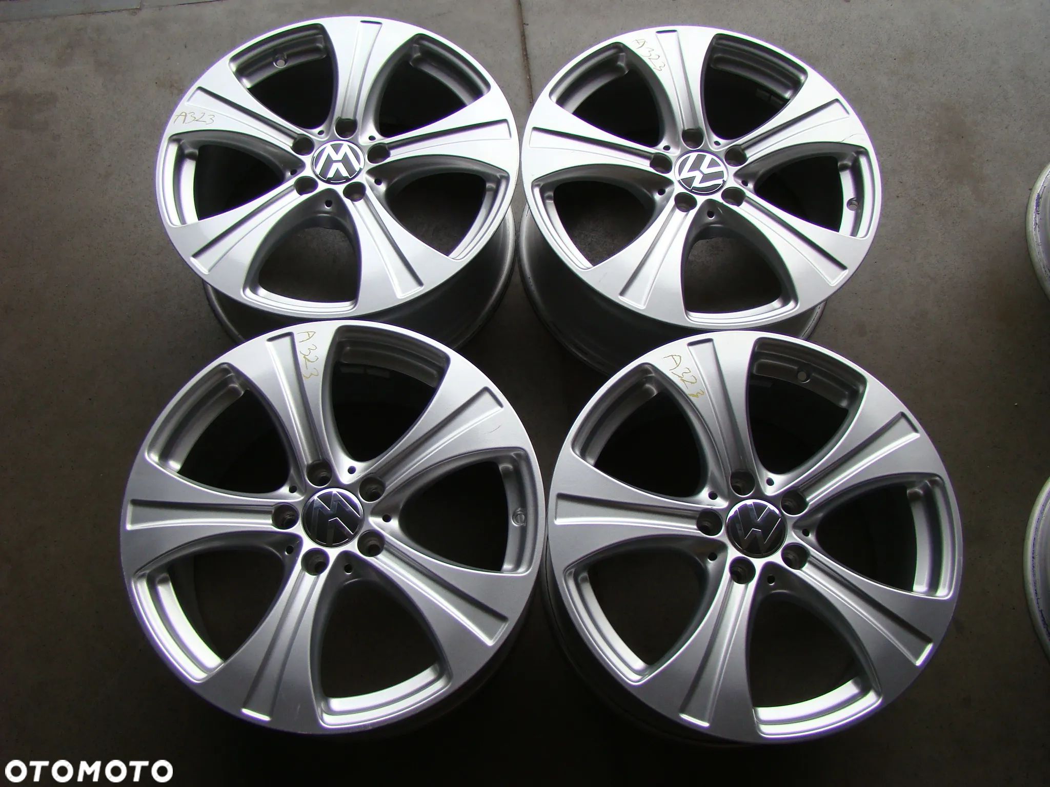 a323 5x112 VW Arteon Tiguan T-Roc Caddy Jetta Touran Passat B7 B8 Alltrack 8jx18 - 1