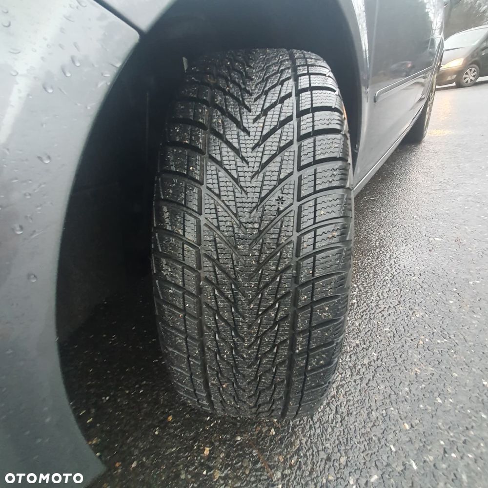 Volkswagen Golf Plus 1.6 TDI Comfortline DSG - 8