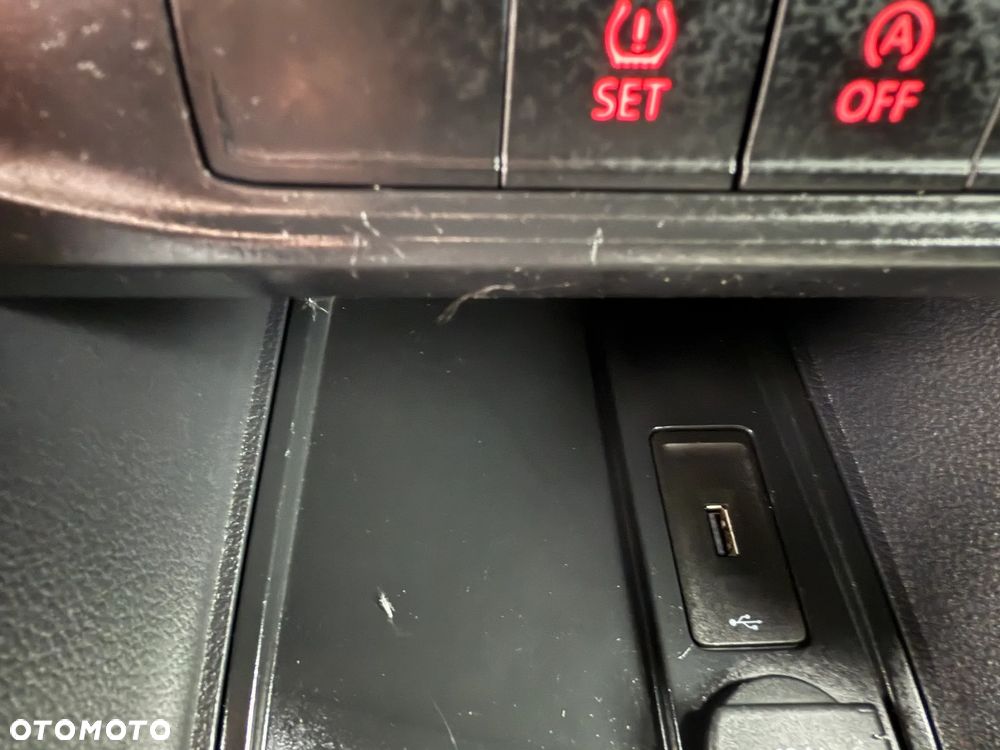 Volkswagen Caddy 2.0 (5-Si.) Trendline Blue Motion - 32