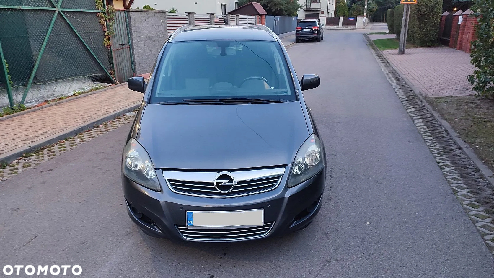 Opel Zafira 1.8 Design Edition - 13