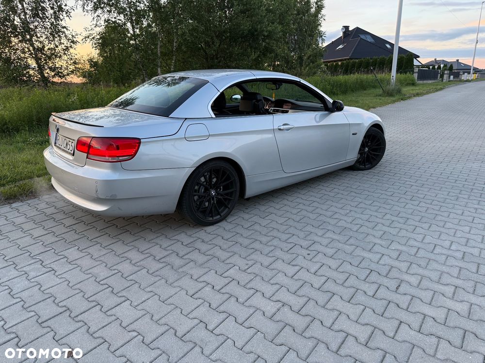 BMW Seria 3 320i Edition Exclusive - 8