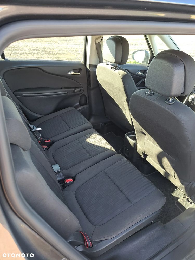 Opel Zafira - 11
