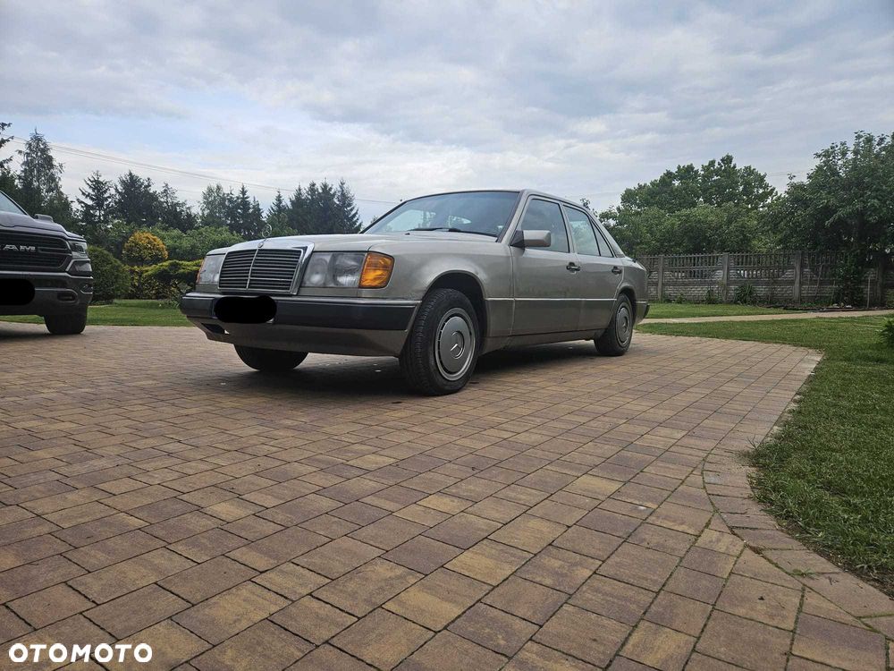 Mercedes-Benz W124 (1984-1993) - 4