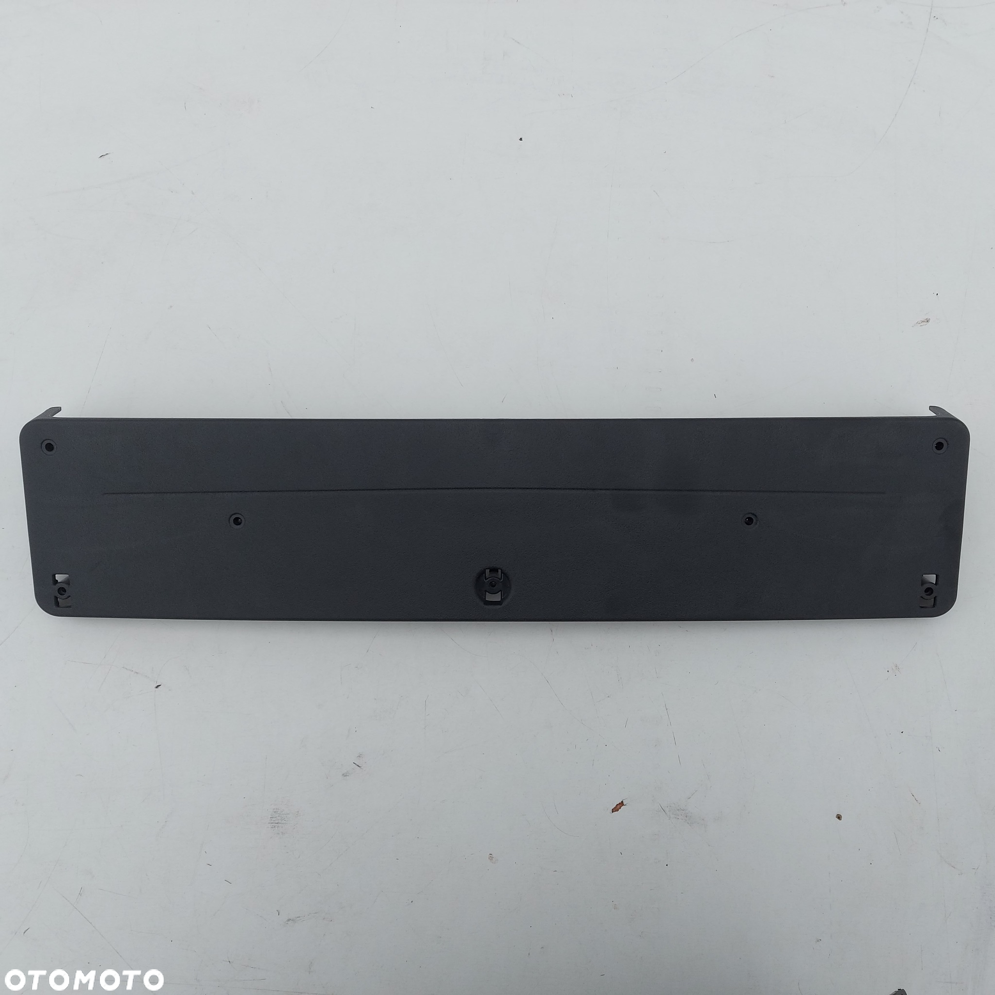 PODSTAWA OSLONA TABLICY REJESTRACYJNEJ RAMKA MERCEDES GLA W156 ORYGINAL NOWE 1568850081 - 4