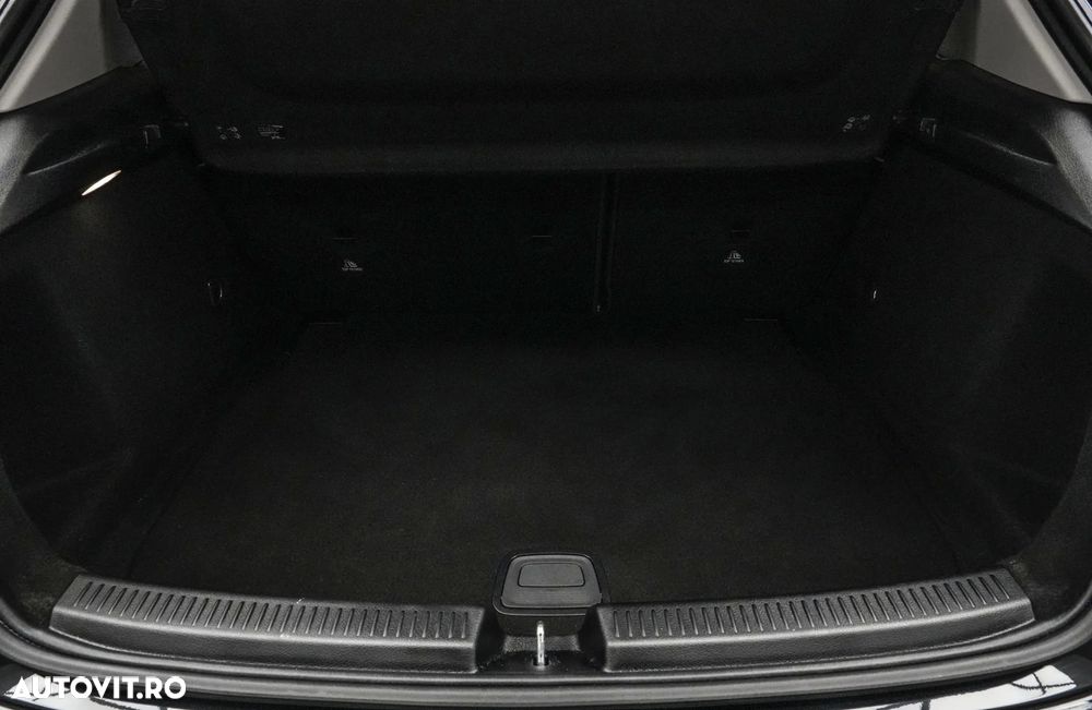 Mercedes-Benz A 160 Advanced Progressive - 23