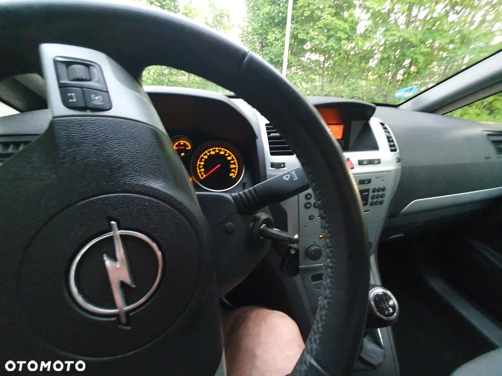 Opel Zafira 1.6 Edition - 17