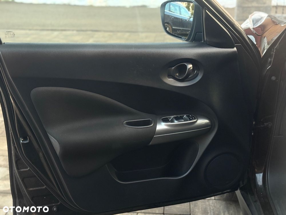 Nissan Juke 1.6 Visia - 12