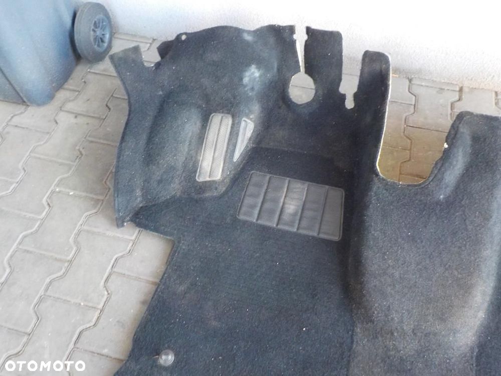 VW T5 WYKŁADZINA PRZÓD PRZEDNIA PODŁOGA WELUR - 2